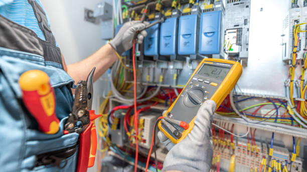 Best Affordable Emergency Electrician  in Auburn, KS